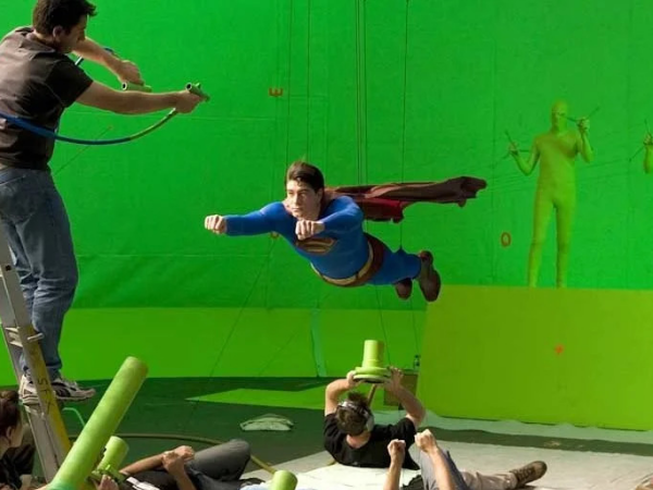 R_aliser_une_incrustation_sur_le_logiciel_OBS_superman-fond-vert.jpg